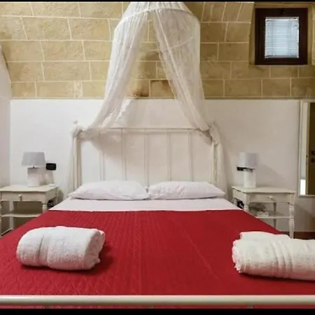 La Ulia كوبرتينو
